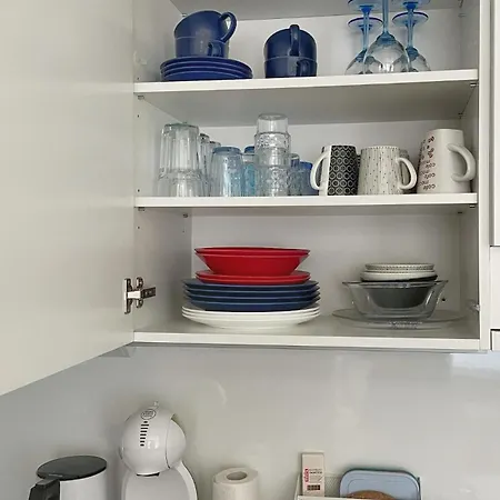 Kattohuoneisto Sinulle, Hallipaikka Autolle * Эспоо