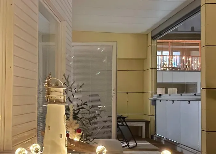 Kattohuoneisto Sinulle, Hallipaikka Autolle Apartment *